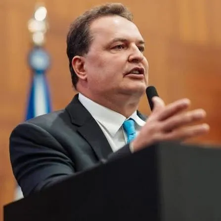 Max Russi cobra reação do Senado contra Alexandre de Moraes: “Tem que abrir o impeachment”